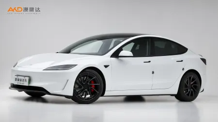 二手特斯拉Model 3 高性能全轮驱动版