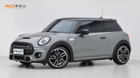 二手Mini COOPER S 赛车手