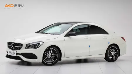 二手奔驰CLA220 4MATIC