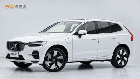 二手沃尔沃XC60 T8 插电式混动 长续航四驱智远豪华版