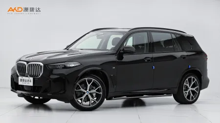 二手宝马X5 xDrive30Li 尊享型M运动曜夜套装