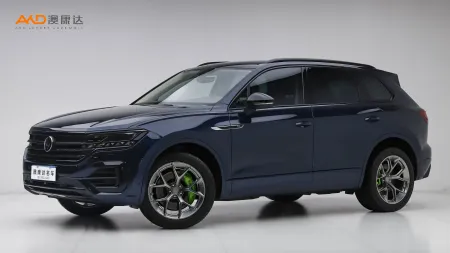 二手途锐 3.0TSI 锐享版 曜黑运动套装