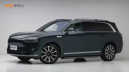 二手问界M9  增程 Ultra版 52kWh 6座版