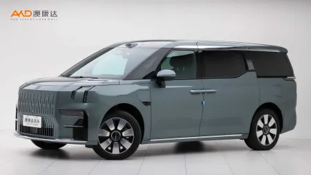 二手极氪009  六座行政版四驱 108kWh