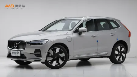 二手沃尔沃XC60 T8 插电混动 长续航四驱智雅豪华版