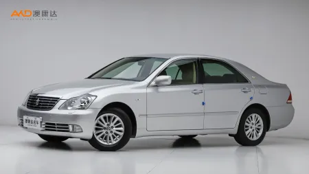 二手皇冠 真皮版