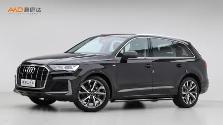 二手奥迪Q7 55 TFSI quattro S line 运动型