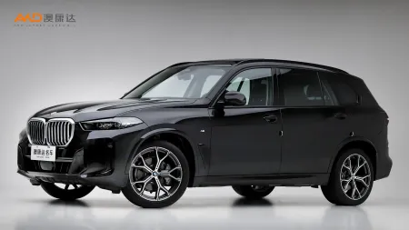 二手宝马X5 xDrive30Li 尊享型M运动曜夜套装