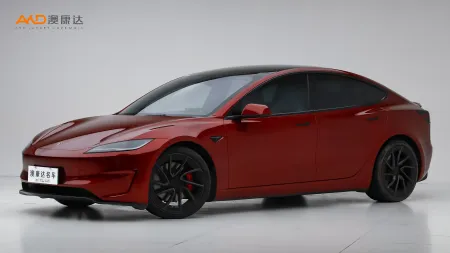 二手特斯拉Model 3 高性能全轮驱动版