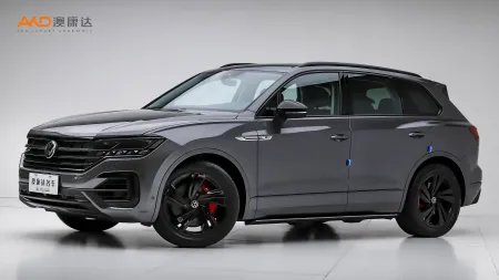 二手途锐 3.0TSI 锐享版 曜黑运动套装