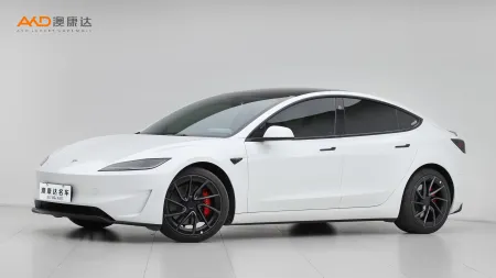 二手特斯拉Model 3 高性能全轮驱动版