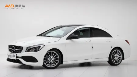二手奔驰CLA220 4MATIC