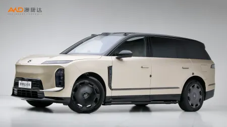 二手蔚来ES9 102kWh 行政中岛签名版  六座