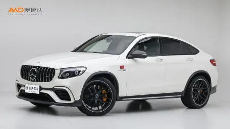 二手奔驰 AMG GLC63 4MATIC+ 轿跑SUV