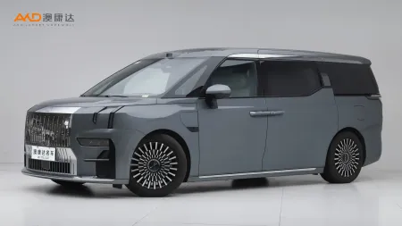 二手极氪009  六座行政版四驱 108kWh