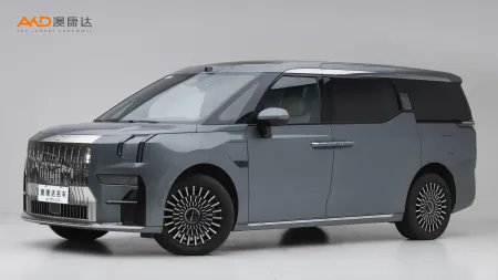 二手极氪009  七座过道版四驱 108kWh