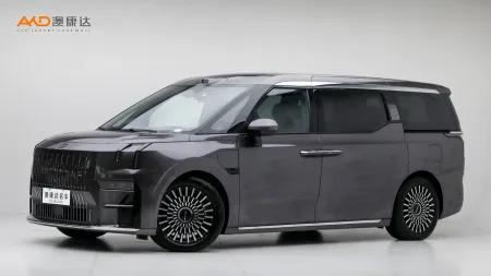 二手极氪009  七座过道版四驱 108kWh