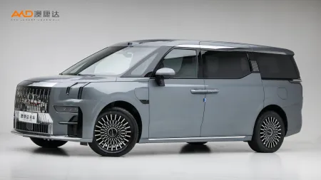 二手极氪009  七座过道版四驱 108kWh