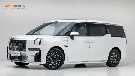 二手极氪009  六座行政版四驱 108kWh