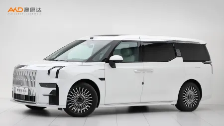 二手极氪009  七座过道版四驱 108kWh