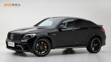二手奔驰 AMG GLC63 4MATIC+ 轿跑SUV